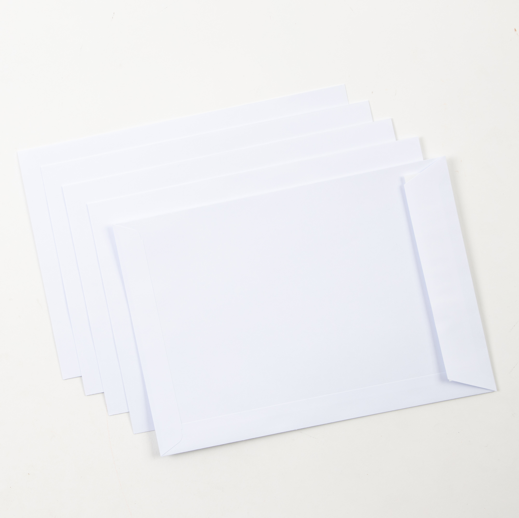 C5_White_Peel_and_Seal_Pocket_Envelopes__Box_of_5001440422_seuAM1oZWk.jpg