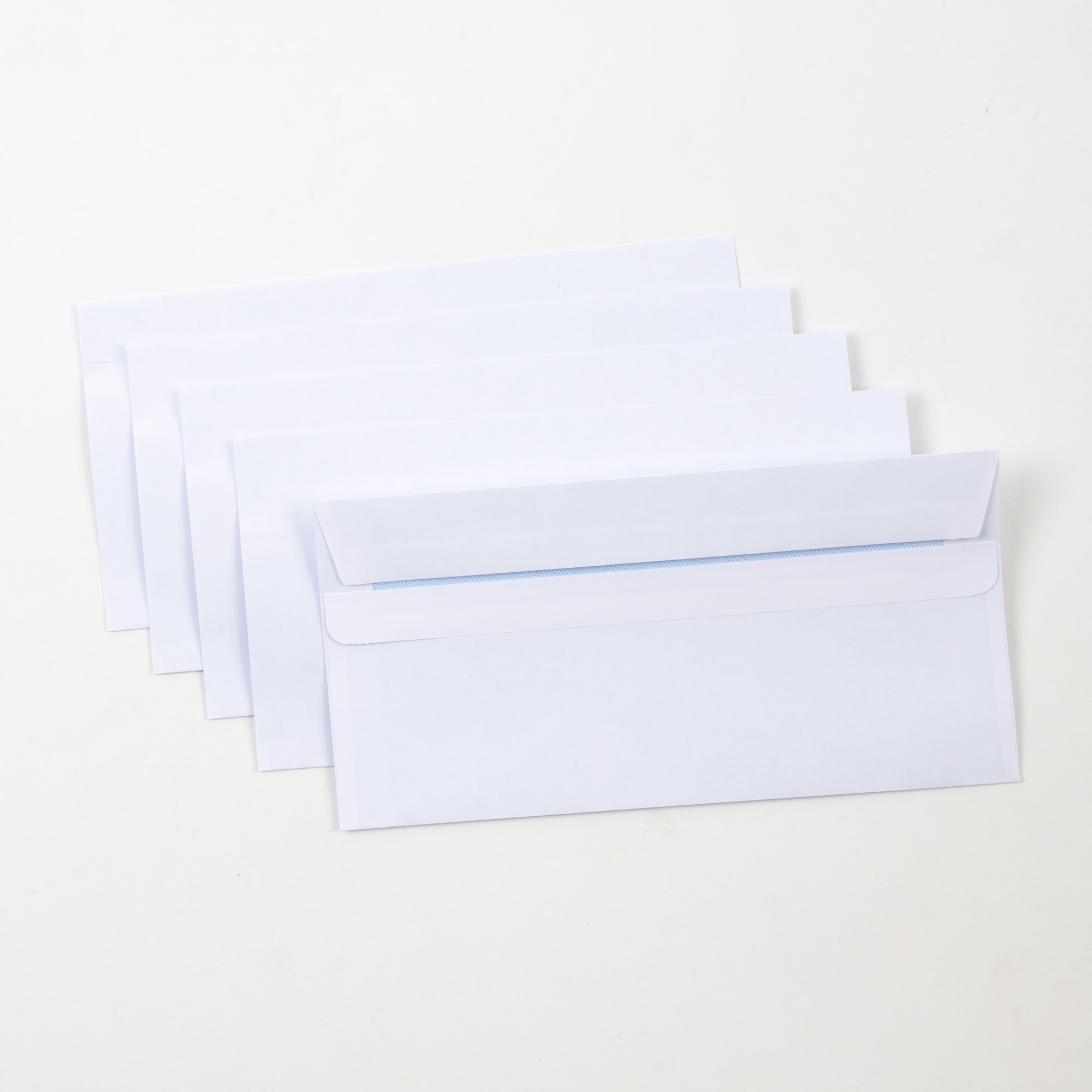 DL_White_Peel_and_Seal_Pocket_Envelopes__Box_of_5001440402__NLEe9RcxE.jpg