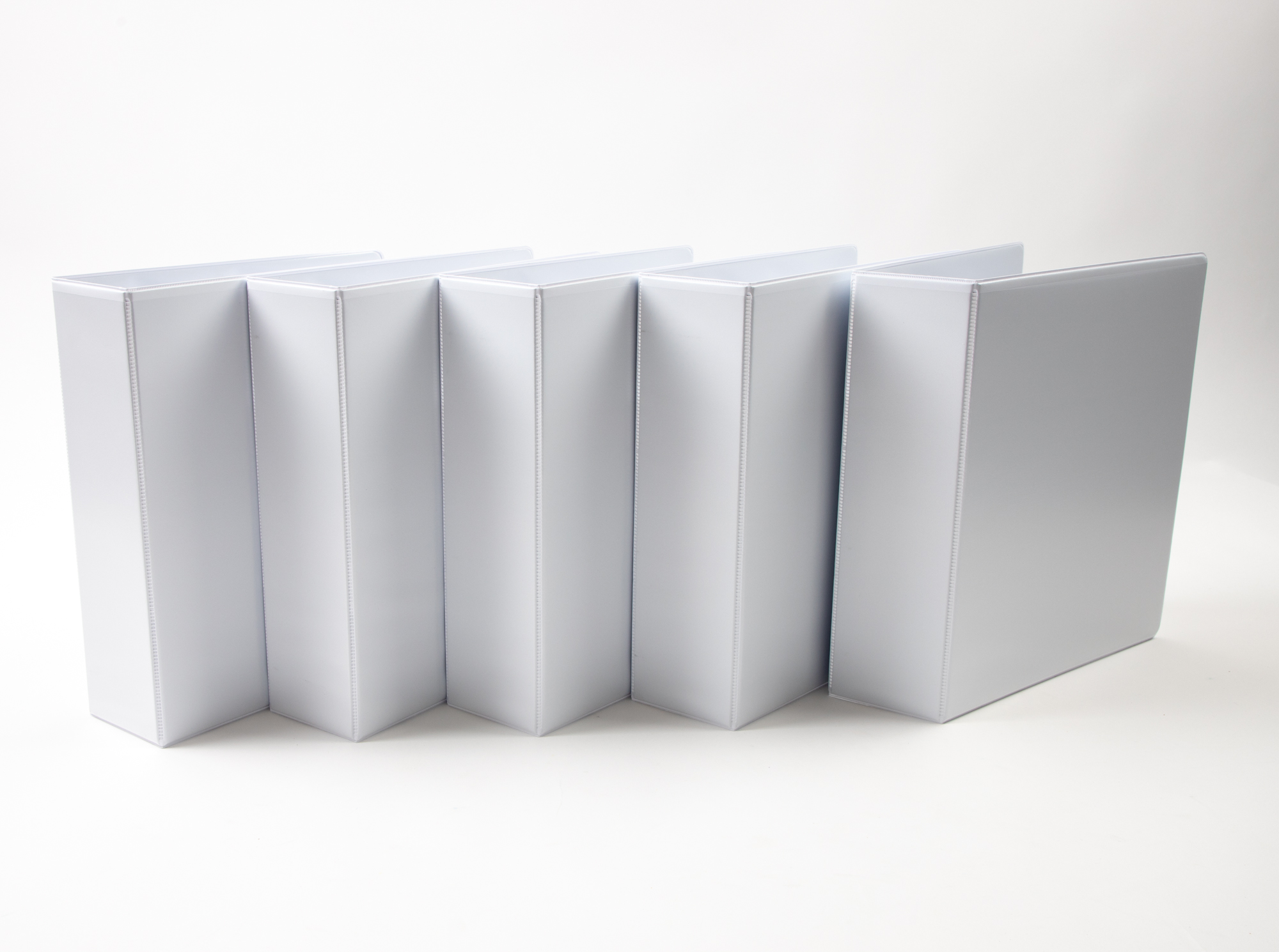Four_Ring_A4_Presentation_Ring_Binder_White__95mm_Spine65mm_Capacity__Pack_of_101406822_0XXSjhe3E.jpg