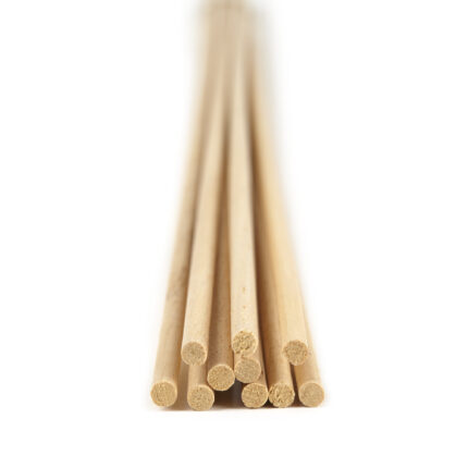 Ramin Dowel - 4x600mm - Pack of 100